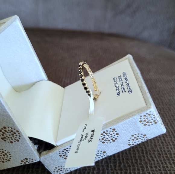 Shivam Black🖤 Spinel and White Topaz Gemstones Eternity♾️ Ring💍 - Picture 15 of 16